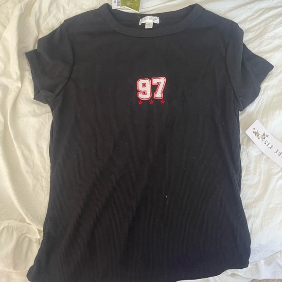 orange kiss Tops - Black T-Shirt with Red '97' Design